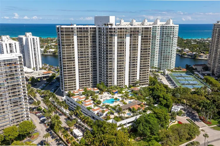 Hamptons West #PH3 image #47