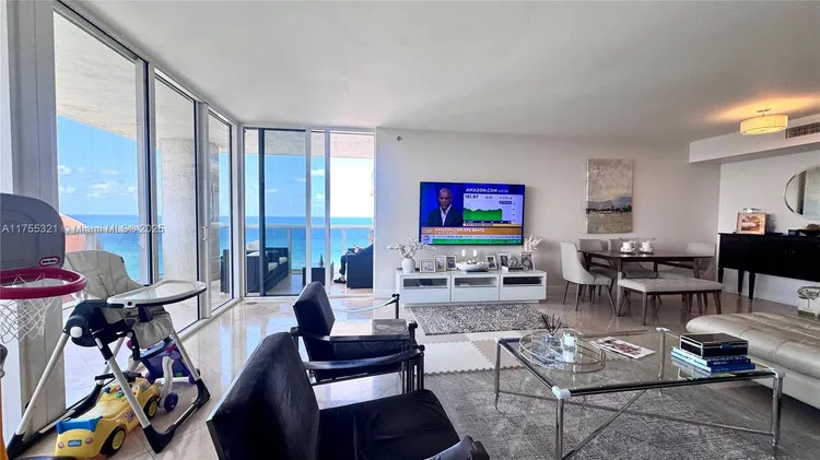 The Beach Club III #1510 image #10