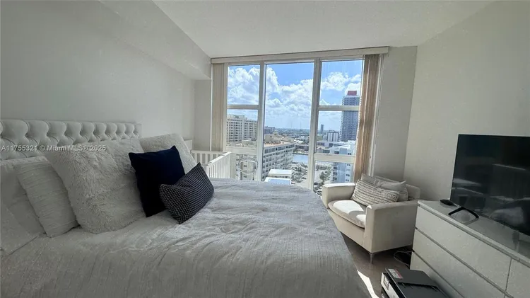 The Beach Club III #1510 image #21