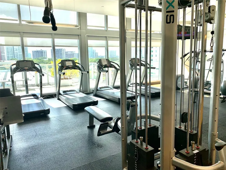 Axis #2724-N image #17