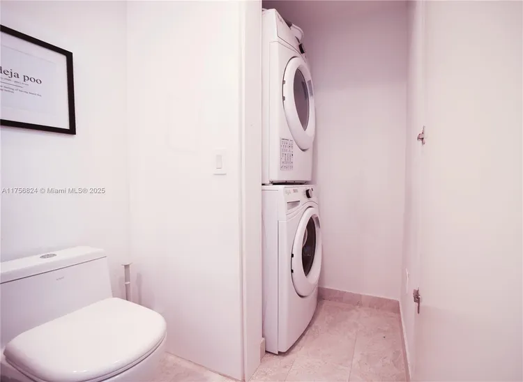 Aria on the Bay #5000 image #35