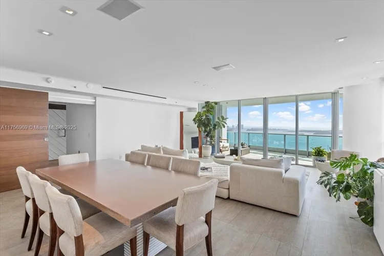 Jade Brickell #4211 image #15