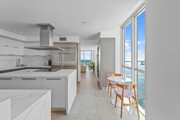 Jade Brickell #4211 image #20