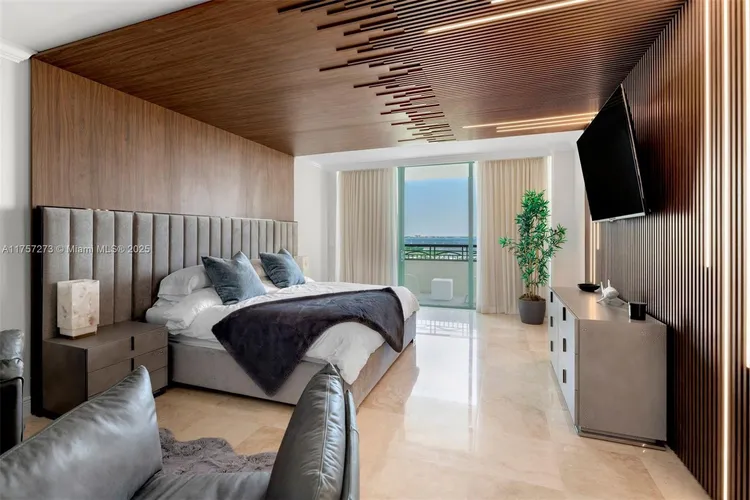 Ritz-Carlton Coconut Grove #1502 image #14