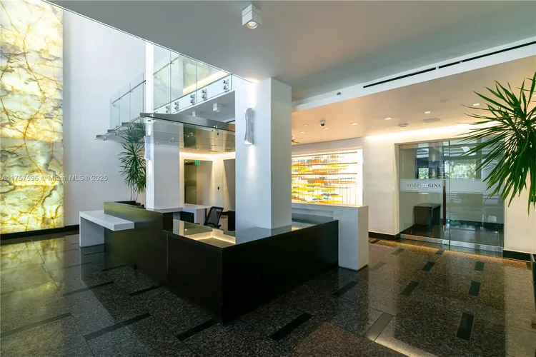 Villa Regina Condo #1705 image #22