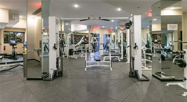 Villa Regina Condo #1705 image #25