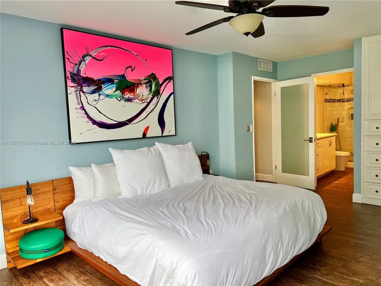 The Charter Club #307 image #10