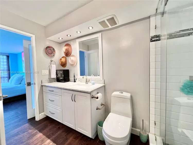 The Charter Club #307 image #12