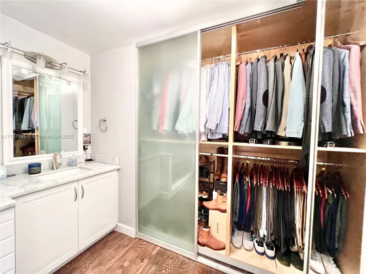 The Charter Club #307 image #15