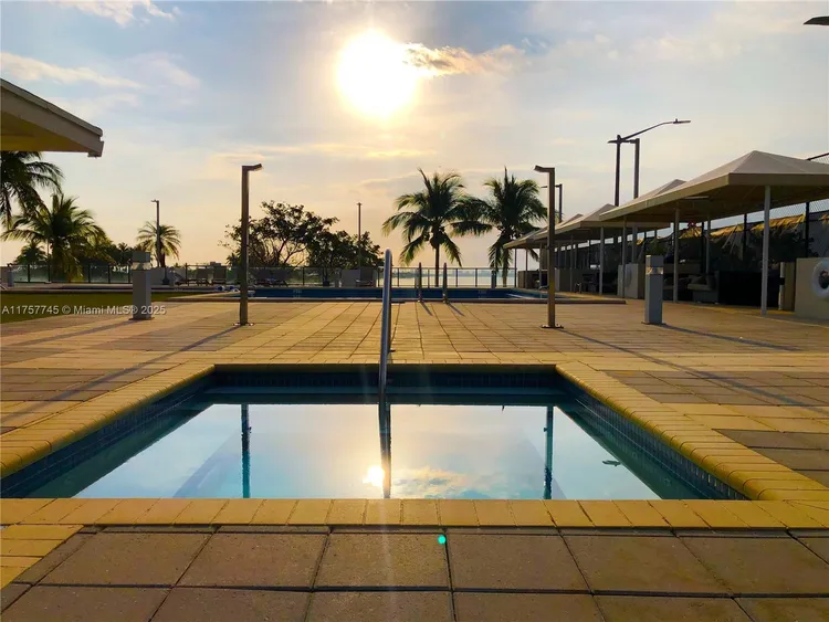 The Charter Club #307 image #27