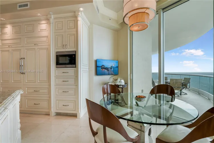 Turnberry Ocean Colony #PH3604 image #25