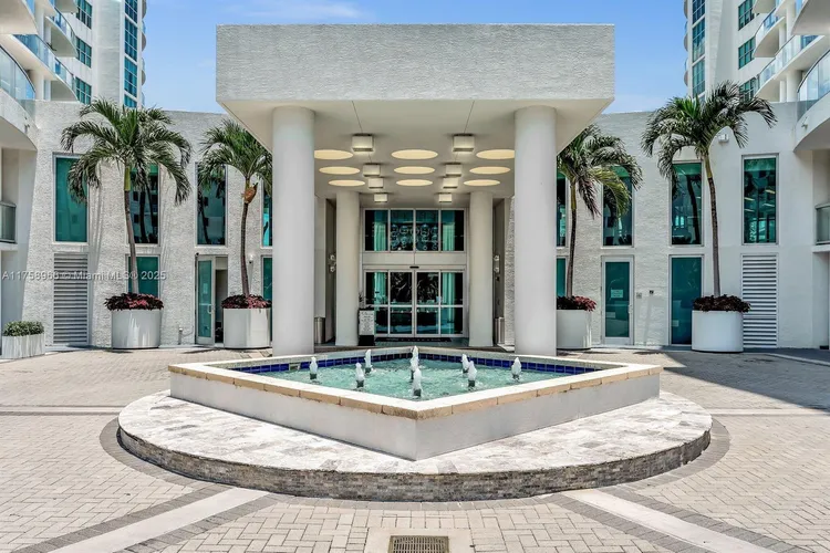 Atrium #1-508 image #23