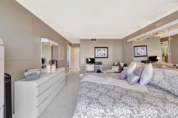 Allington Towers #14B image #24