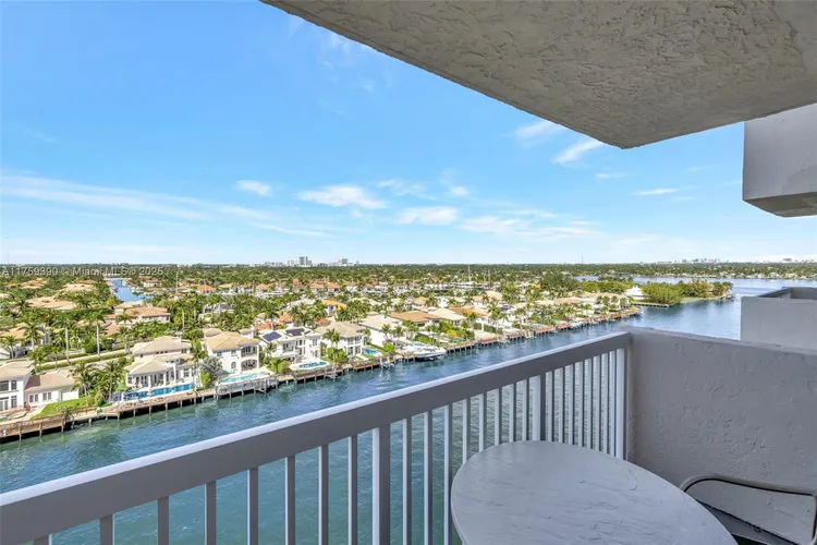 Allington Towers #14B image #27