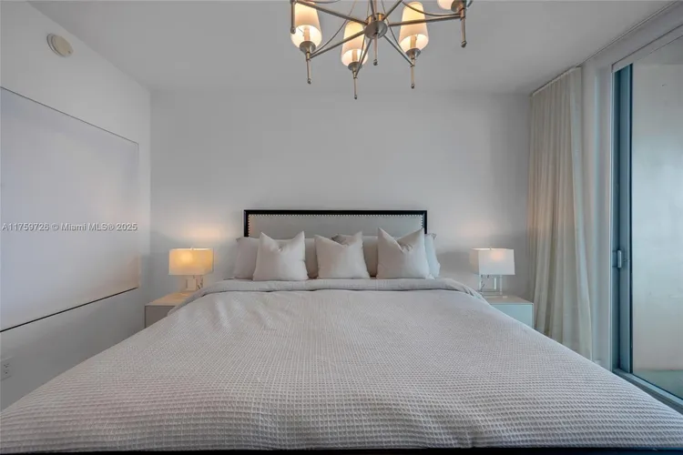 900 Biscayne Bay #5009 image #20