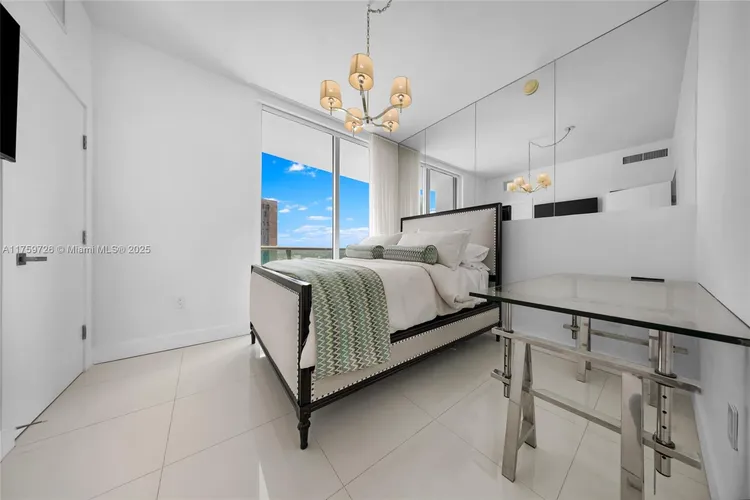 900 Biscayne Bay #5009 image #24