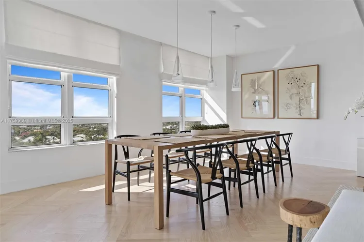 Grand Bay Residences #1210 image #17