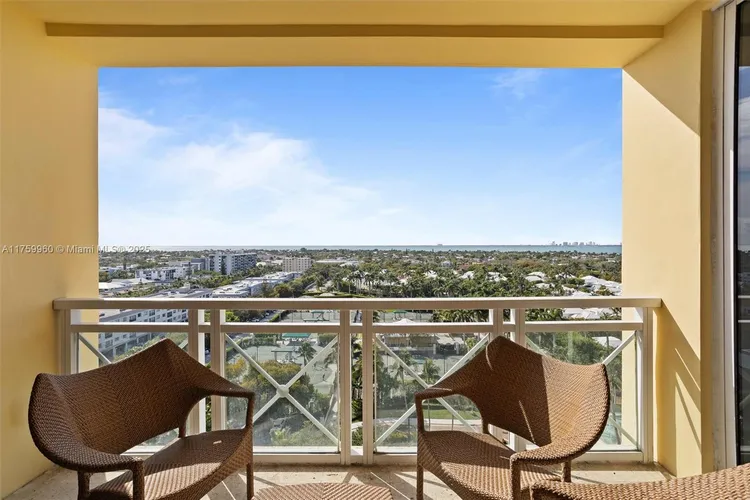 Grand Bay Residences #1210 image #18