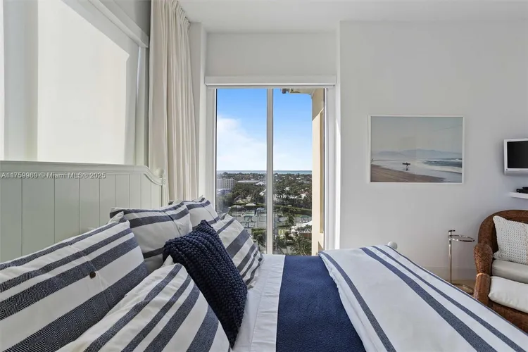 Grand Bay Residences #1210 image #42