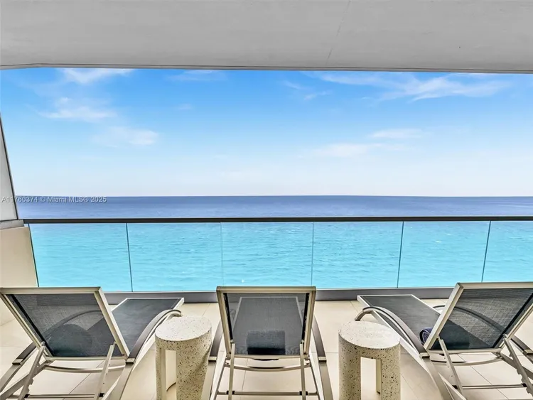 Turnberry Ocean Club Residences #4103 image #37