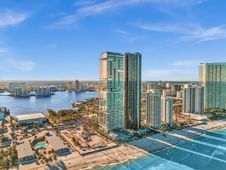 Turnberry Ocean Club Residences #4103 image #56