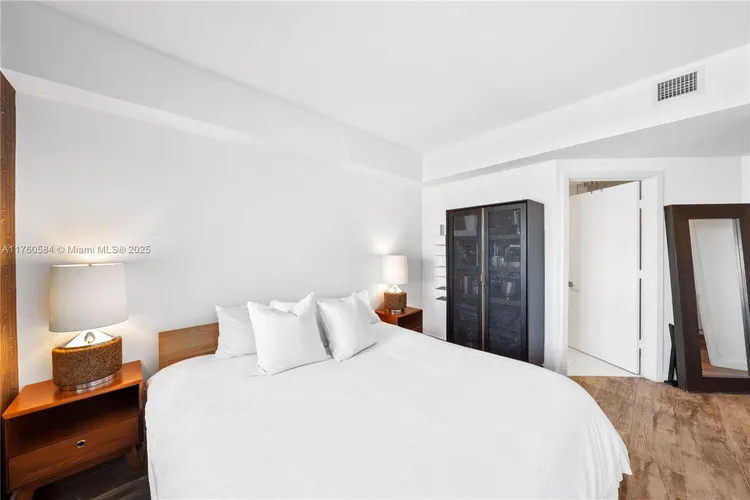 Paraiso Bay #3101 image #29