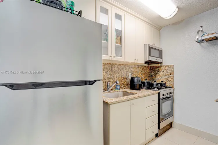 Virginia Pointe #18 image #15