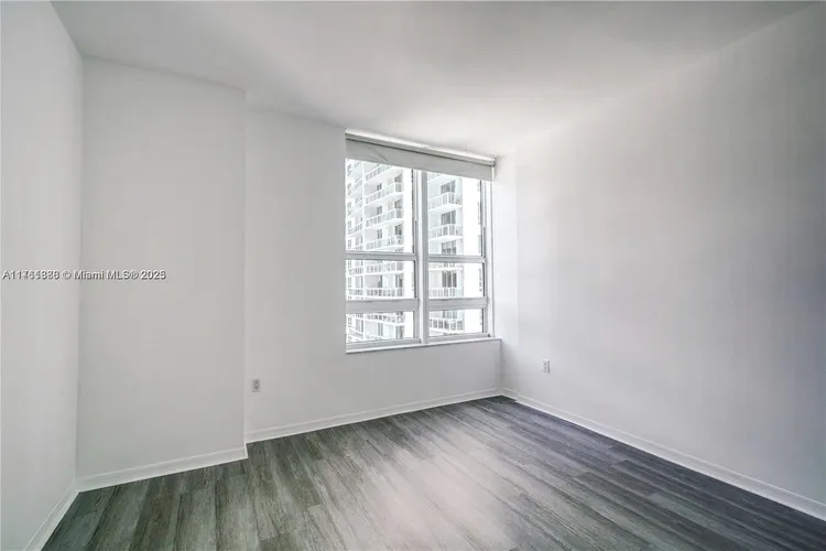 The Plaza on Brickell North #1705 image #10