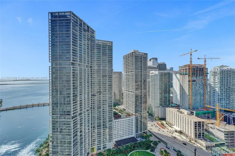 Aston Martin Residences #3405 image #26