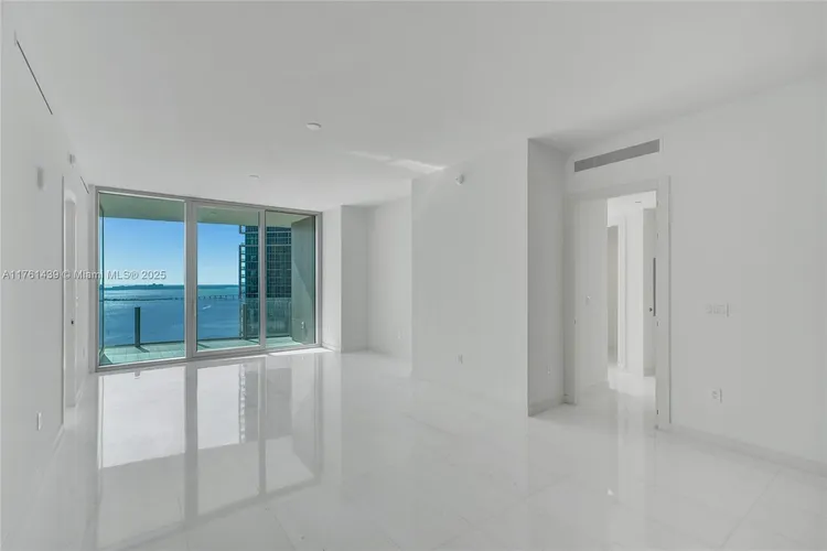 Aston Martin Residences #3405 image #29