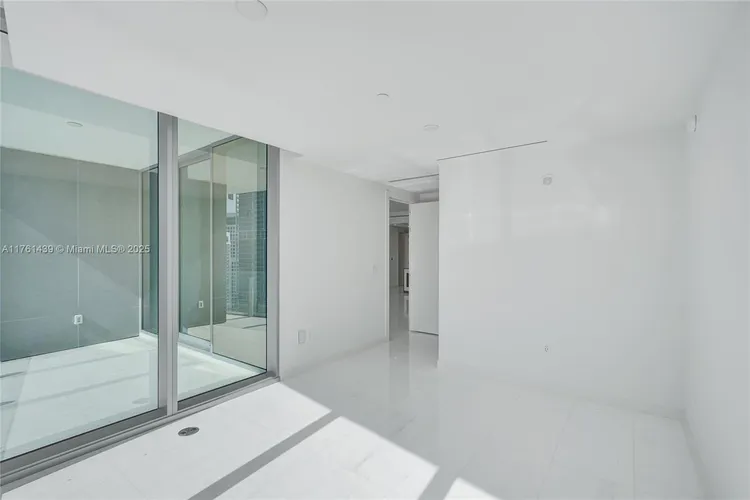 Aston Martin Residences #3405 image #50