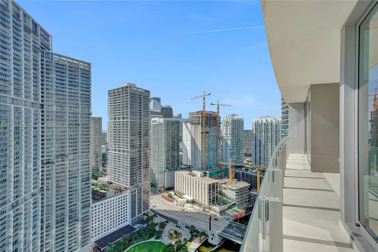 Aston Martin Residences #3405 image #57