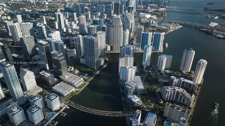 Aston Martin Residences #3405 image #71