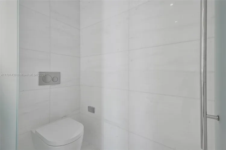 Aston Martin Residences #3405 image #79