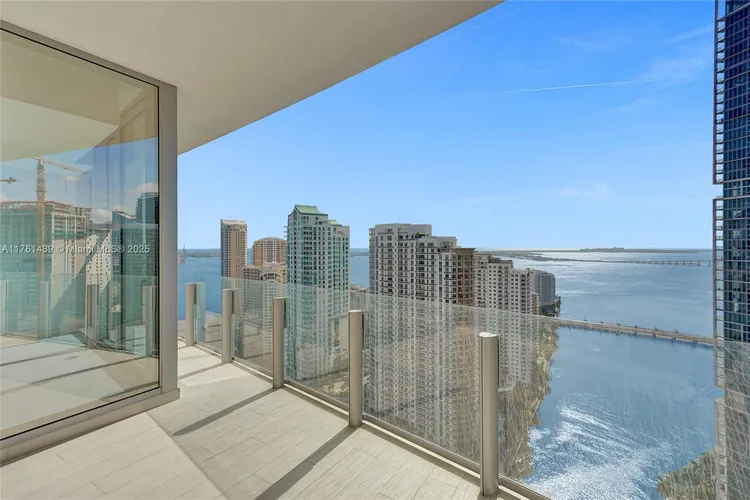 Aston Martin Residences #3405 image #8
