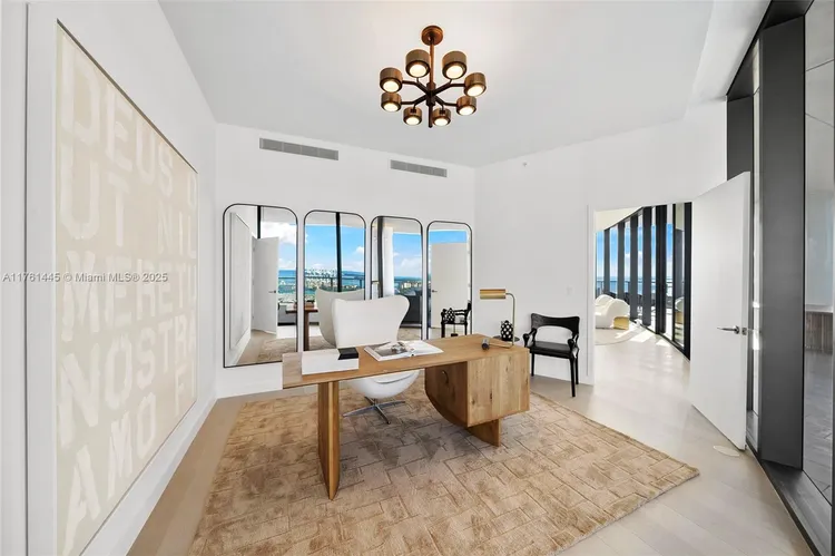 Five Park #2501 image #12