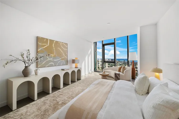 Five Park #2501 image #18