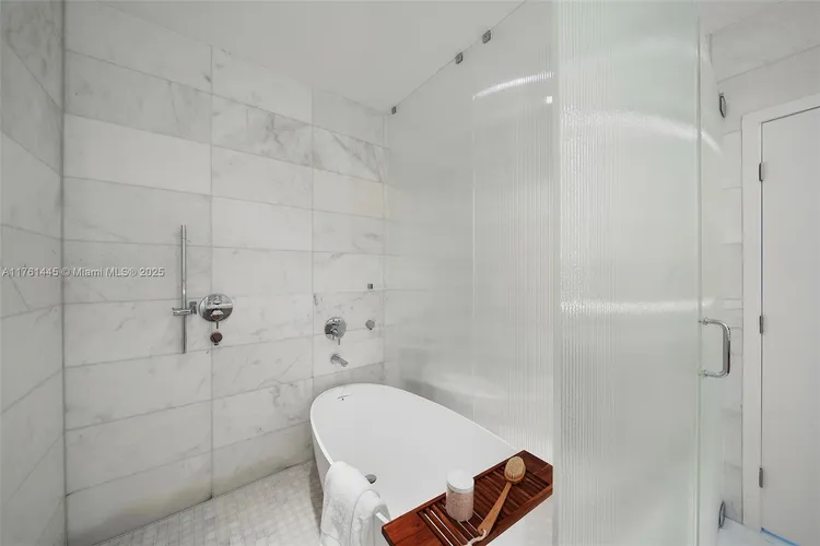 Five Park #2501 image #22