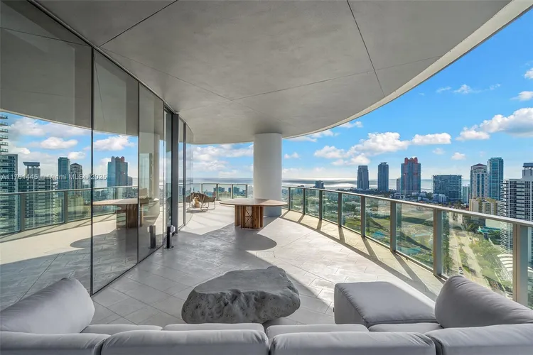 Five Park #2501 image #31