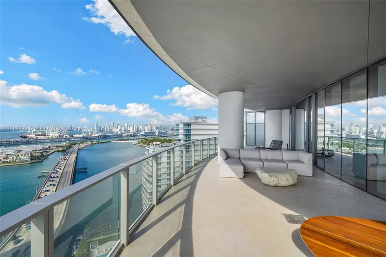 Five Park #2501 image #35