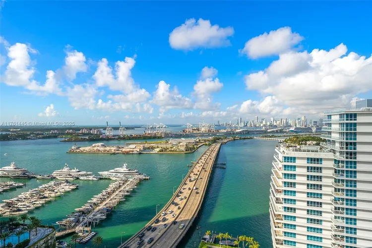 Five Park #2501 image #37