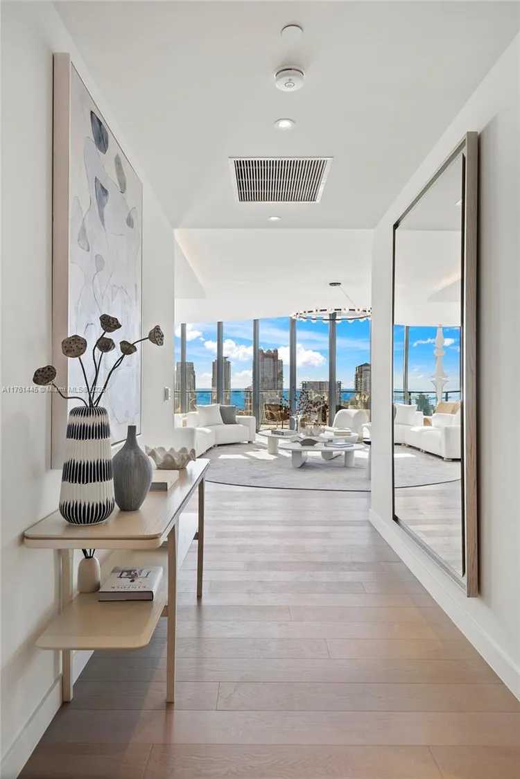 Five Park #2501 image #8