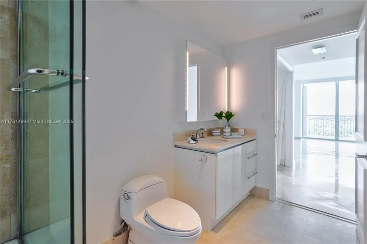 Ritz-Carlton Coconut Grove #906 image #20