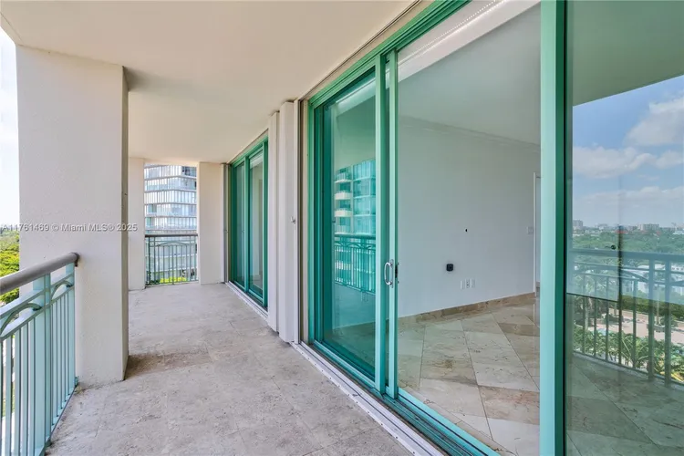 Ritz-Carlton Coconut Grove #906 image #22