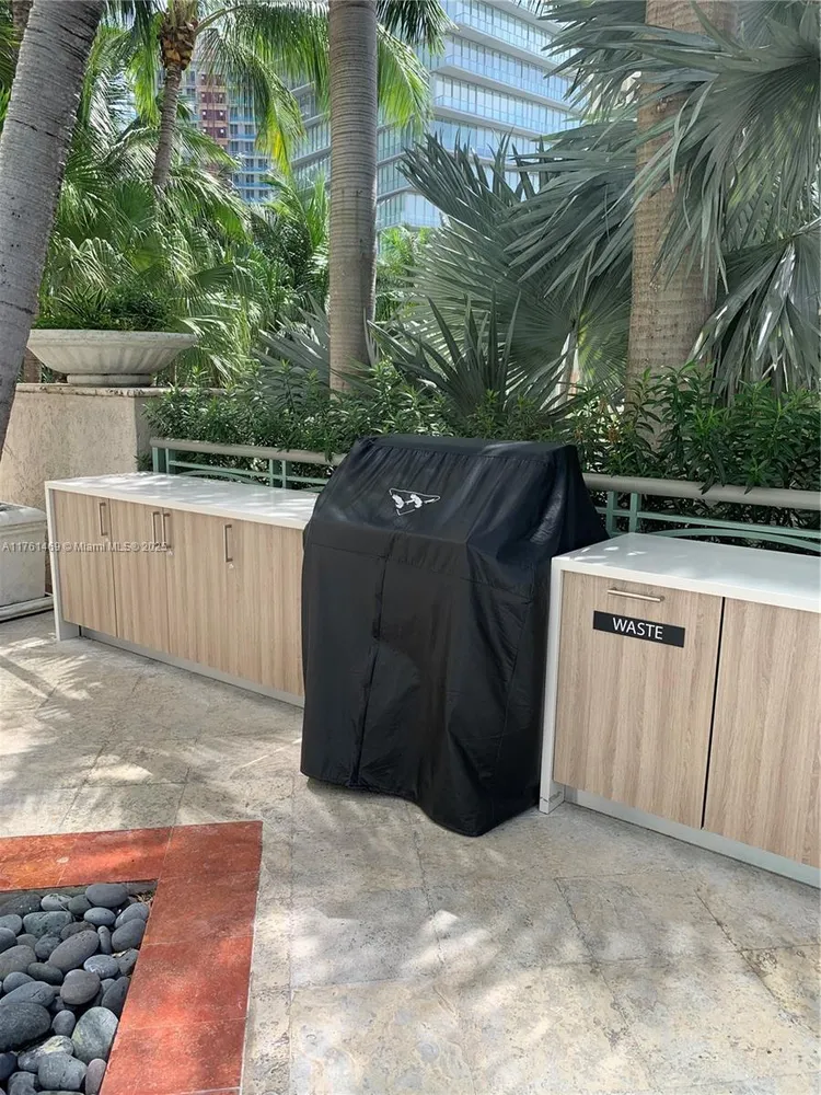 Ritz-Carlton Coconut Grove #906 image #25