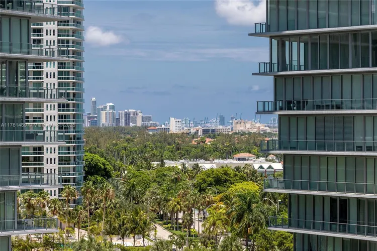 Ritz-Carlton Coconut Grove #906 image #27