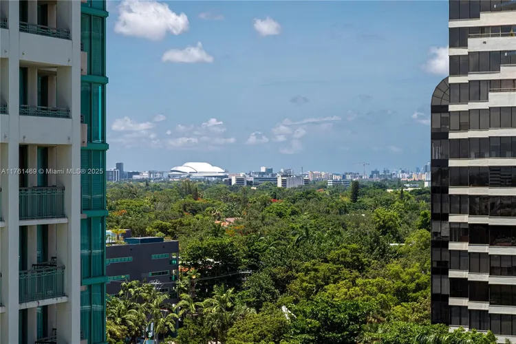 Ritz-Carlton Coconut Grove #906 image #28