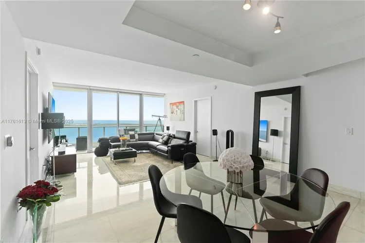 Jade Brickell #4409 image #12