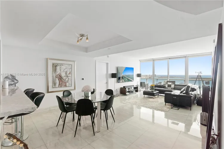 Jade Brickell #4409 image #14