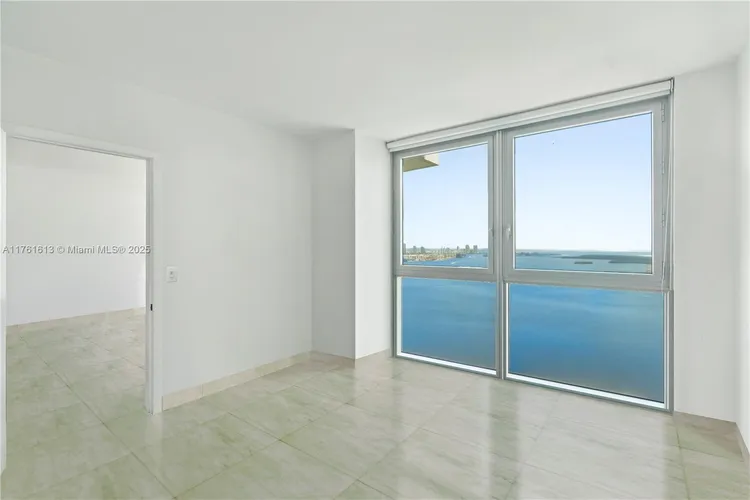 Jade Brickell #4409 image #25